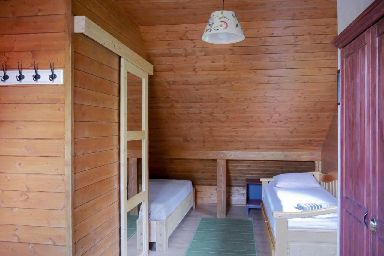 Bed and Breakfast Rose Hip Hill Farm Valea Tirnei Экстерьер фото